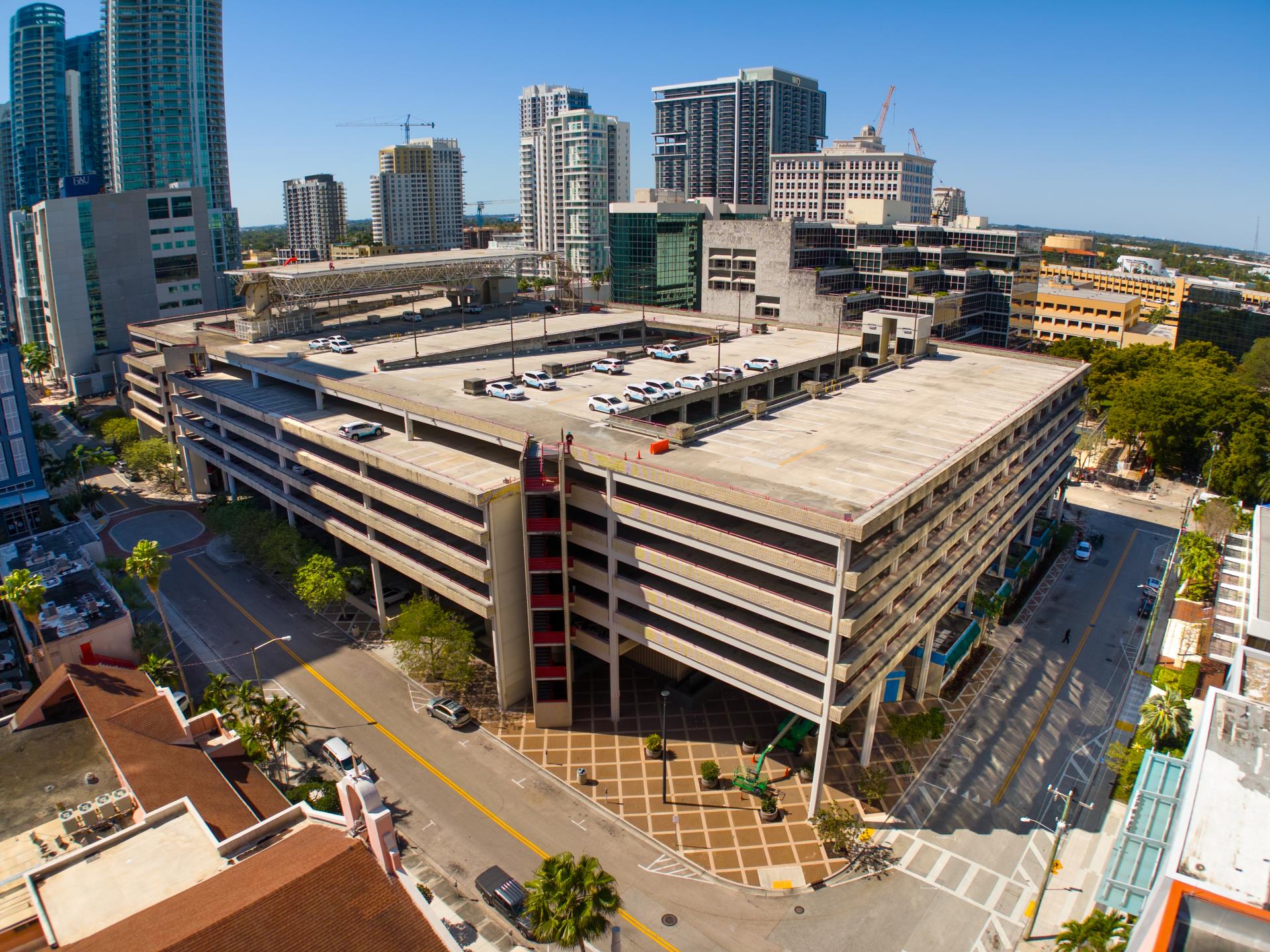 Riverwalk Center Garage_2024