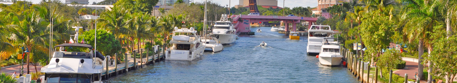 boats on water canal